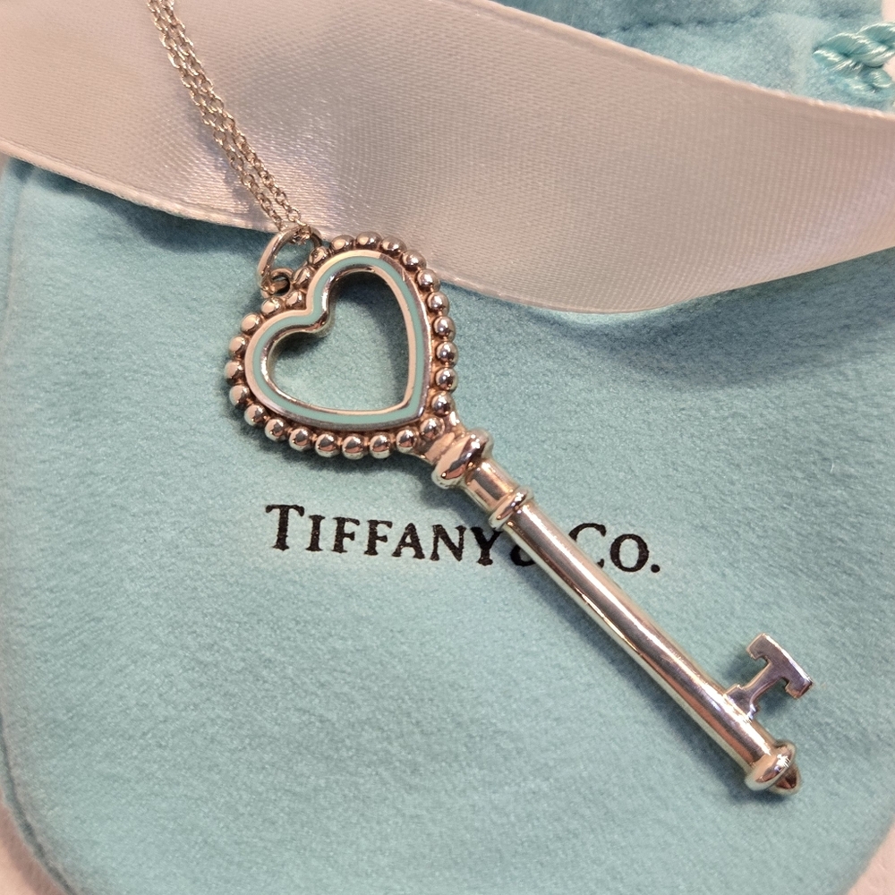 Tiffany & Co Heart "Tiffany Blue" Enamel Key Necklace Great Gift